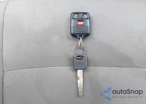 2011 Ford E-250 Commercial из США, поврежденный, VIN 1FTNE2EW0BDA30532